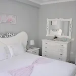 Modern Summer Apartment