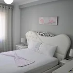 Modern Summer Apartment
