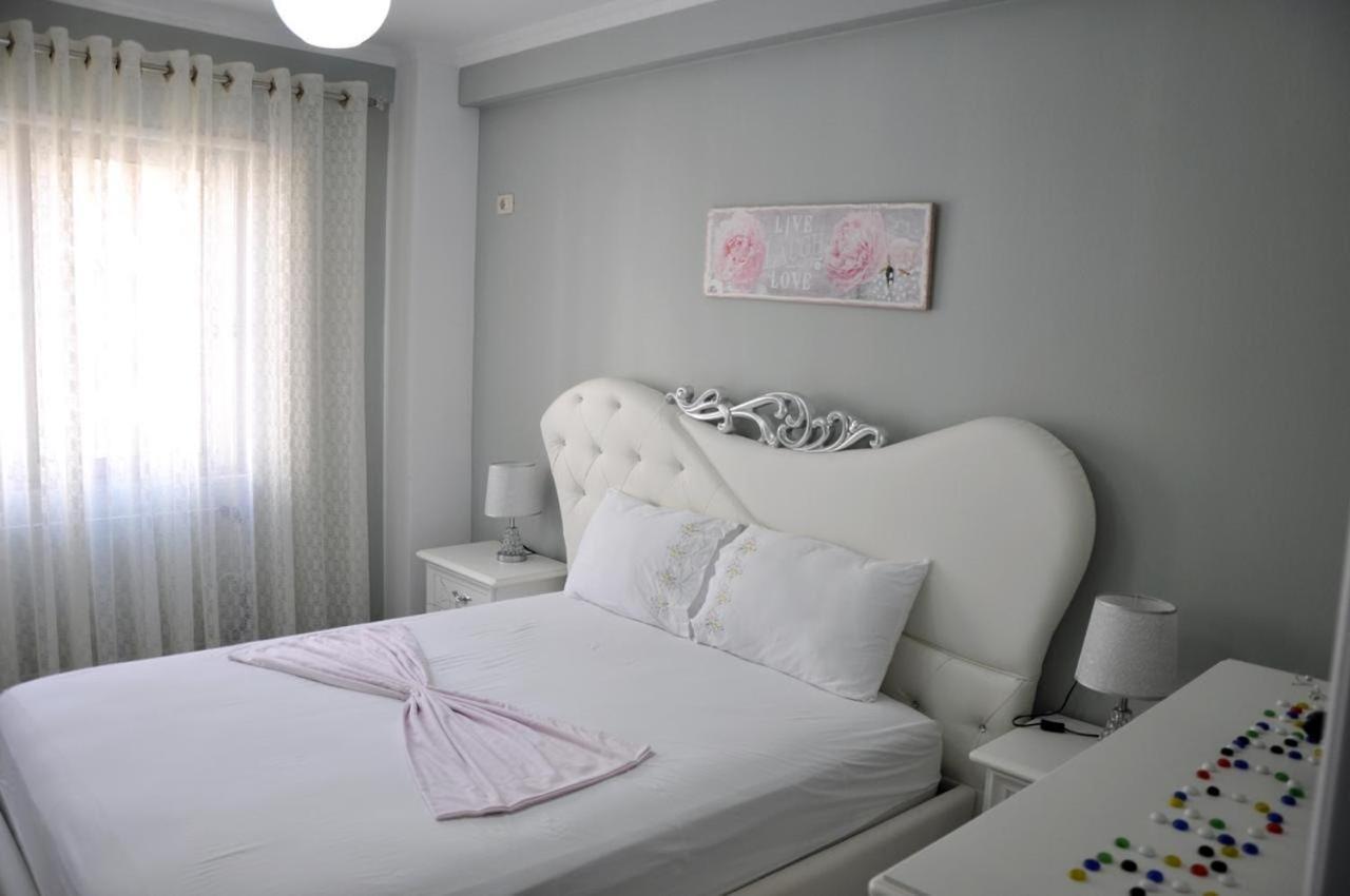 Apartment Modern Summer